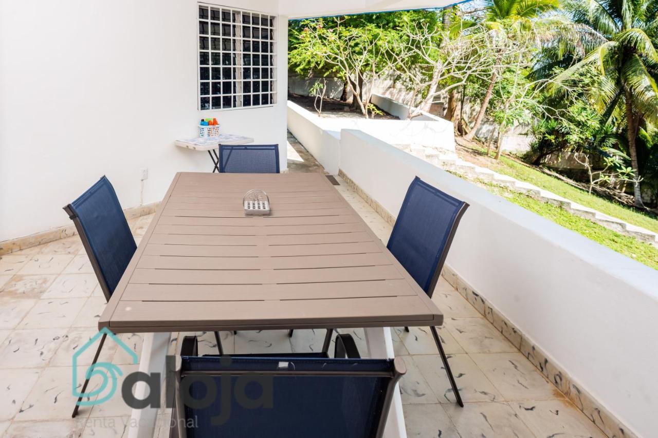 Villa Xtohil With Private Access To The Magic 7 Colors Lagoon 巴卡拉尔 外观 照片