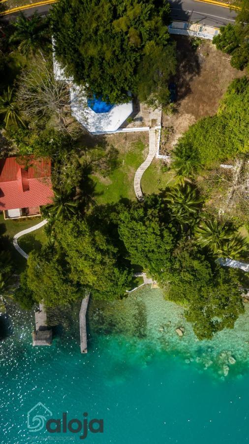Villa Xtohil With Private Access To The Magic 7 Colors Lagoon 巴卡拉尔 外观 照片