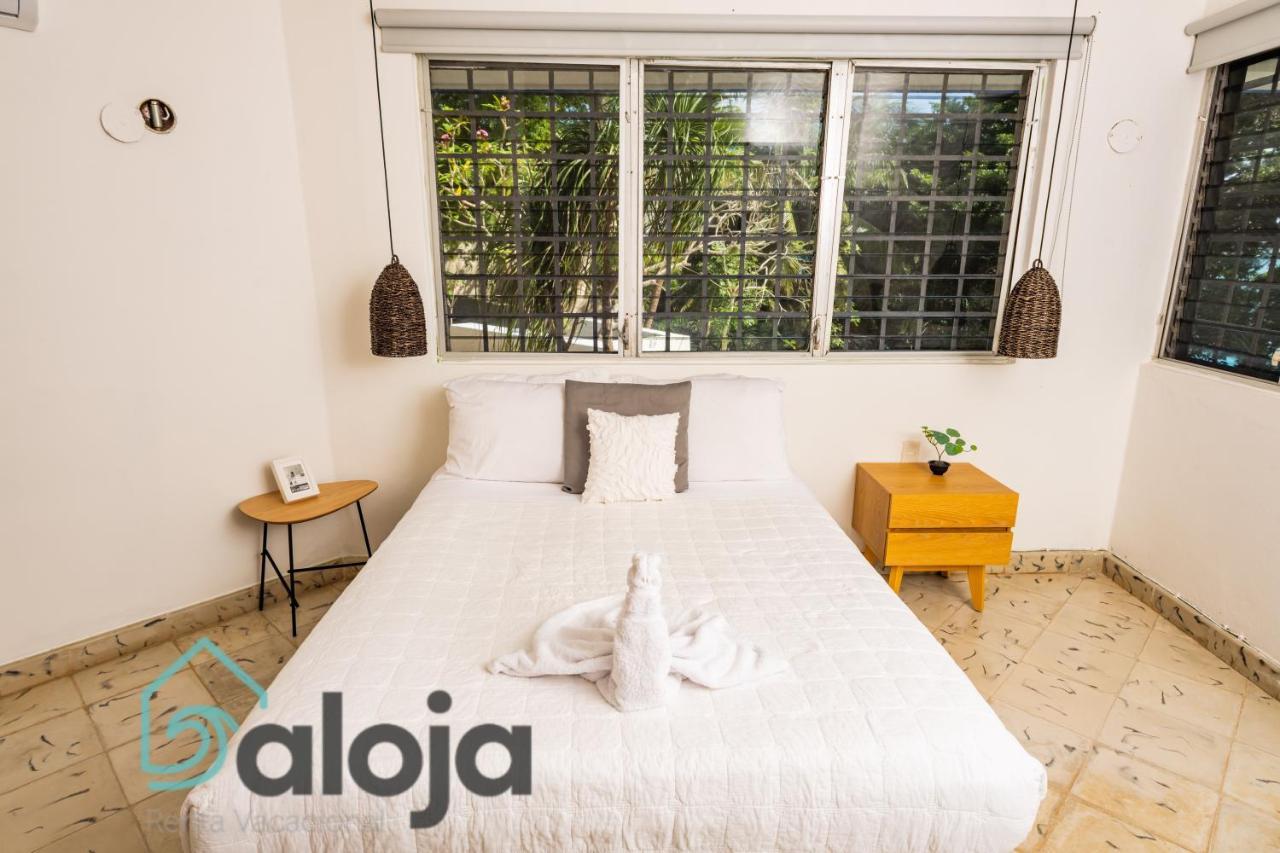 Villa Xtohil With Private Access To The Magic 7 Colors Lagoon 巴卡拉尔 外观 照片